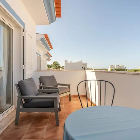 Tatil Evi Vivenda Duneta - In Walking Distance To The By Lisbeyond *