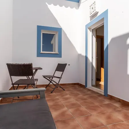 Tatil Evi Vivenda Duneta - In Walking Distance To The By Lisbeyond *