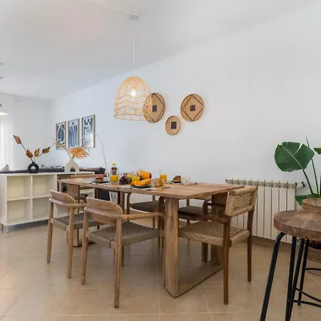 Tatil Evi Vivenda Duneta - In Walking Distance To The By Lisbeyond *