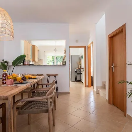 Vivenda Duneta - In Walking Distance To The By Lisbeyond Casa vacanze *
